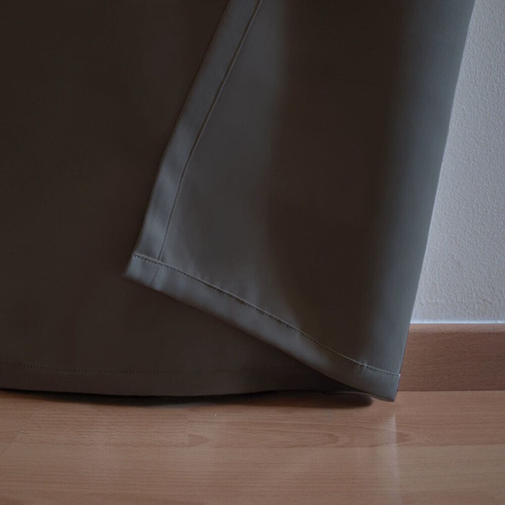 Cortina Blackout Rebeca - 2 Paneles - 300 cm de Ancho x 230 cm De Altura